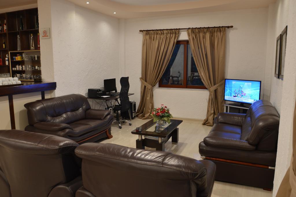 Amoudara Lasithiou Stork Hotel מראה חיצוני תמונה