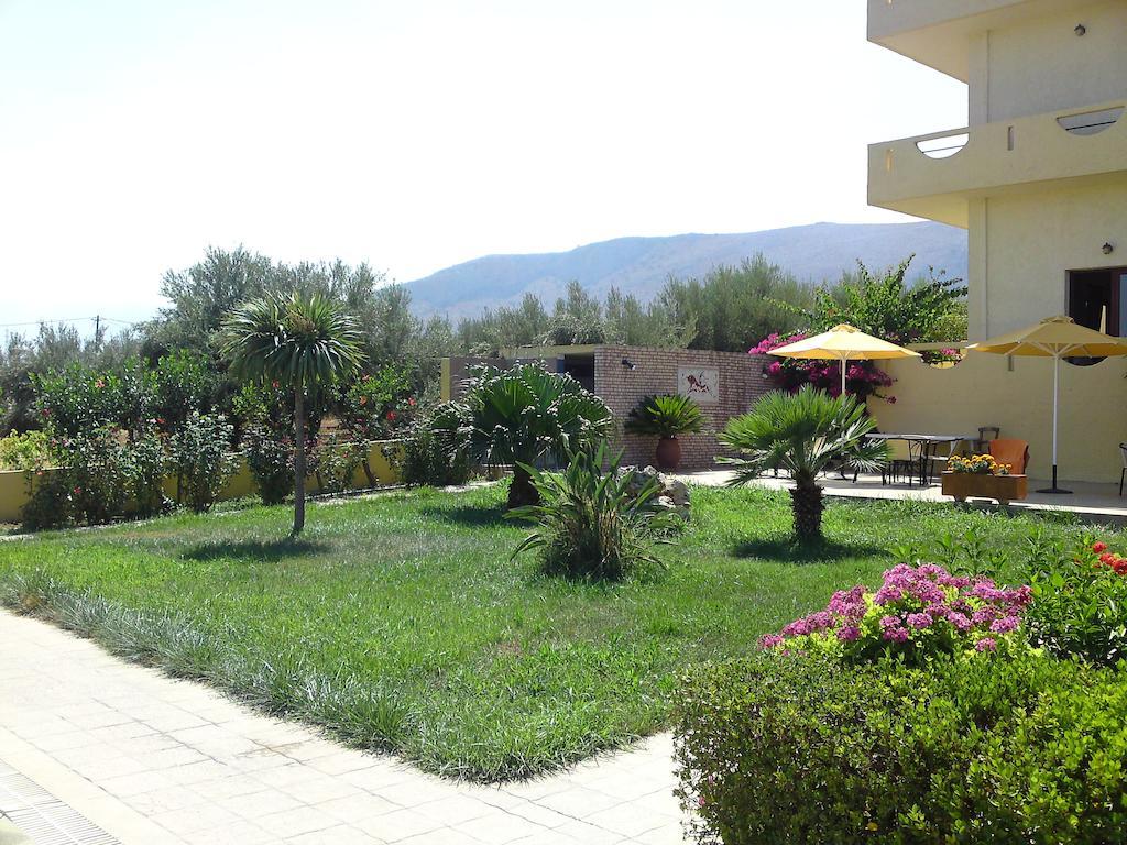 Amoudara Lasithiou Stork Hotel מראה חיצוני תמונה